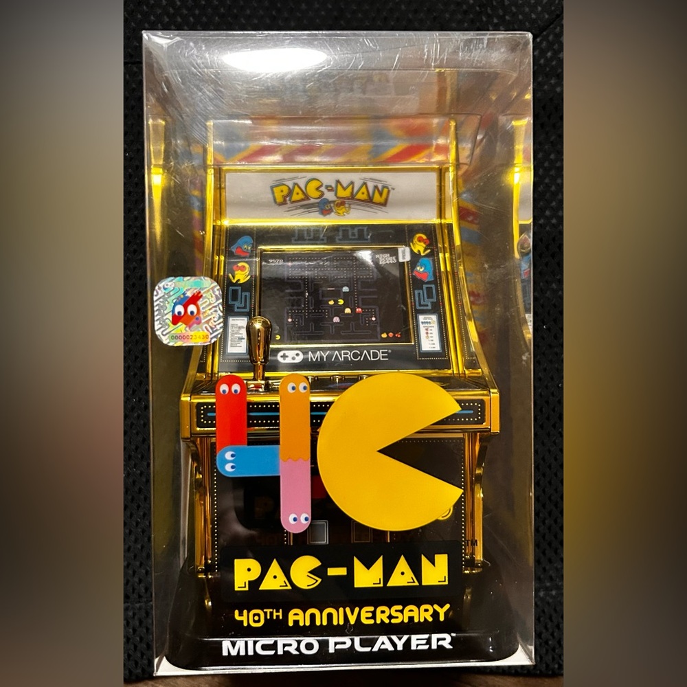 Gaming Console- PAC-MAN™ 40th Anniversary Micro Player GOLD Edition